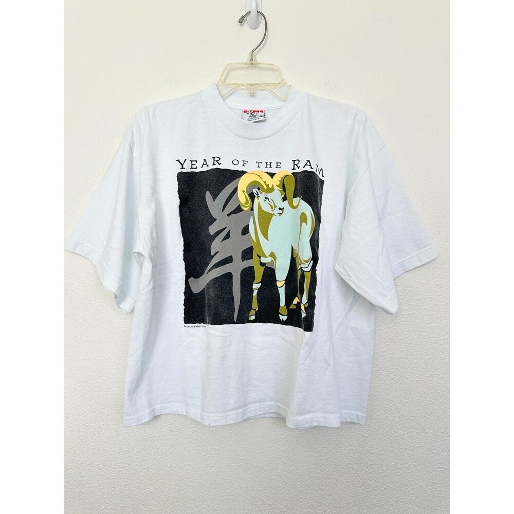 Vintage Q-Tees of California Year of Ox Zodiac Sign Boxy T-Shirt White Men Large